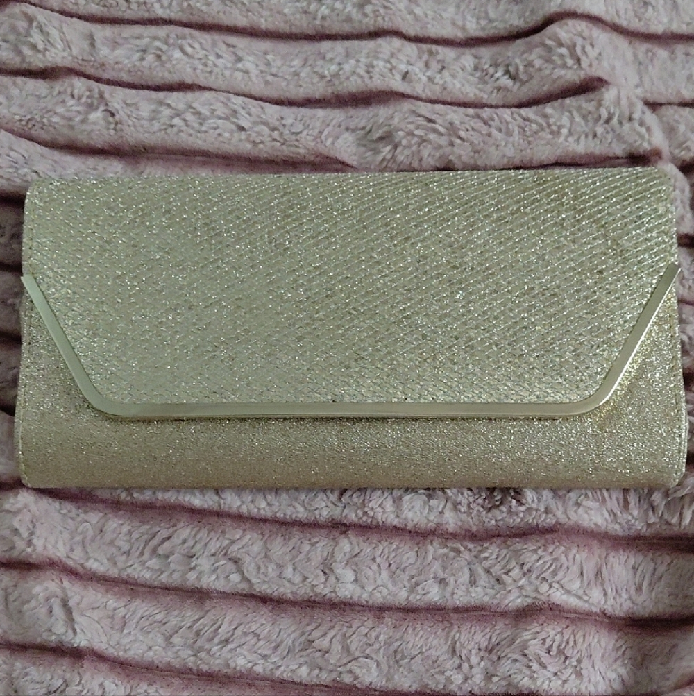 Elegant Gold Sparkle Envelope Clutch - Women's Evening Bag